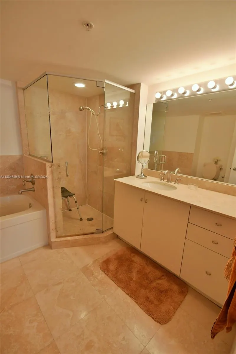 3232 SW 22nd Ter, #1502