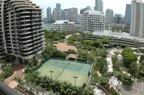 540 Brickell Key Dr, #507