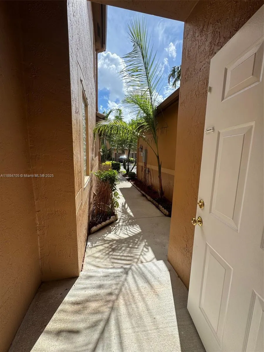 1503 Veracruz Ln, #5-14