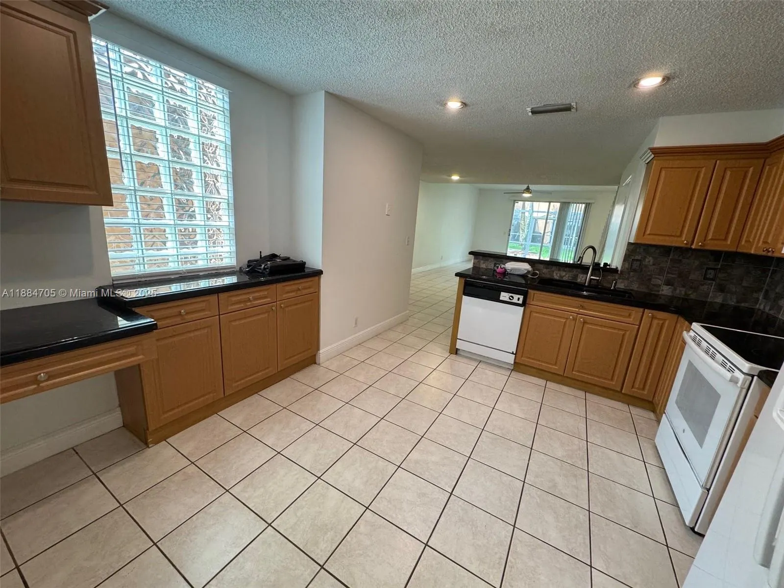 1503 Veracruz Ln, #5-14