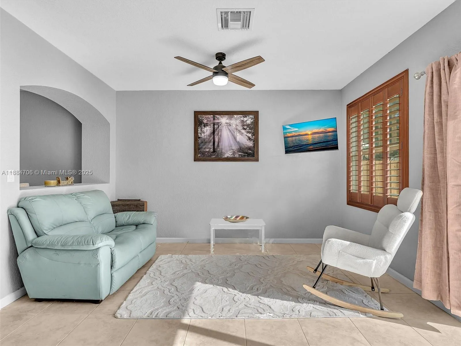 625 SE 30th Ter