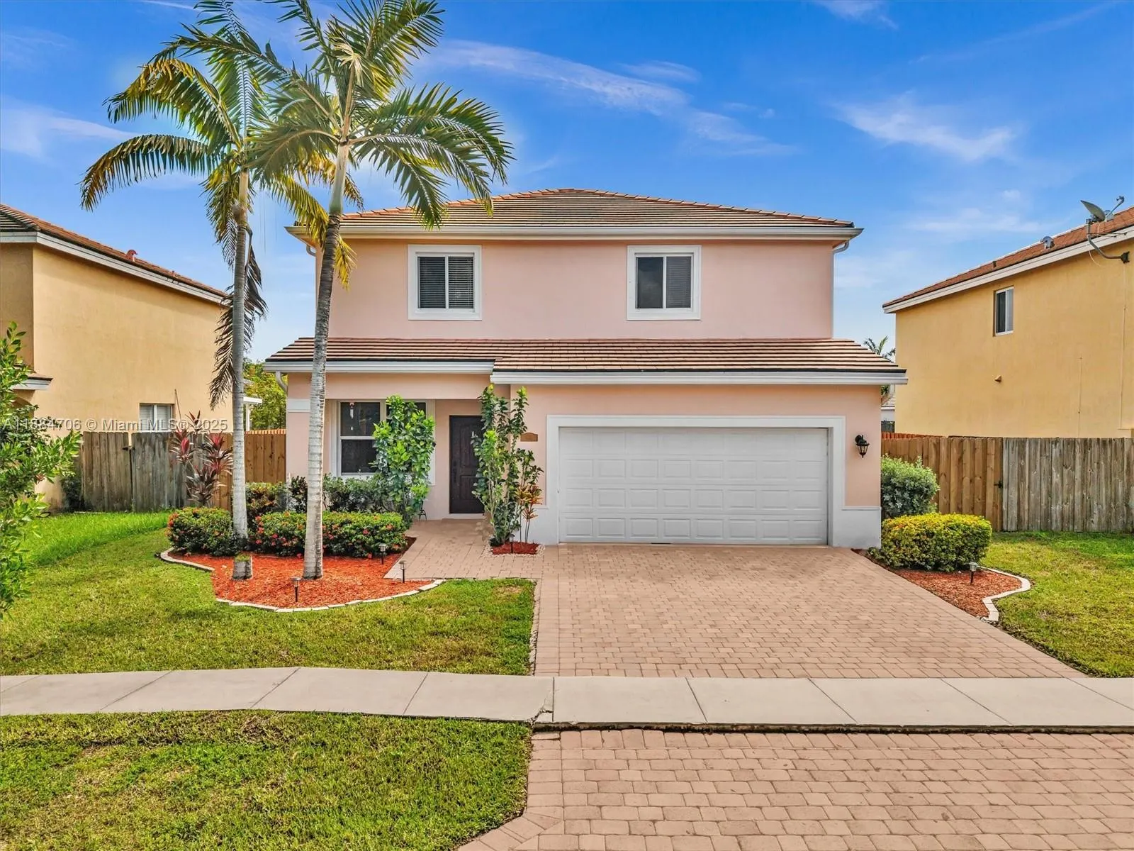625 SE 30th Ter