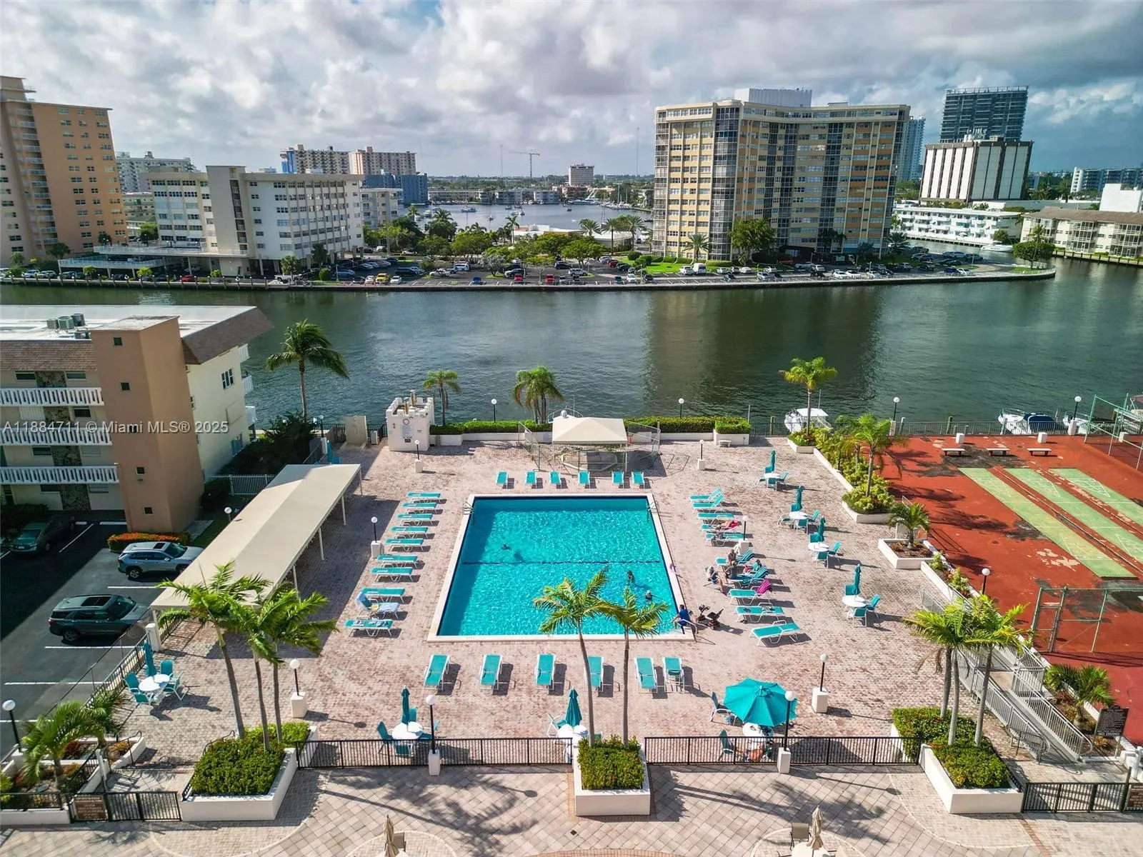1865 S Ocean Dr, #16B