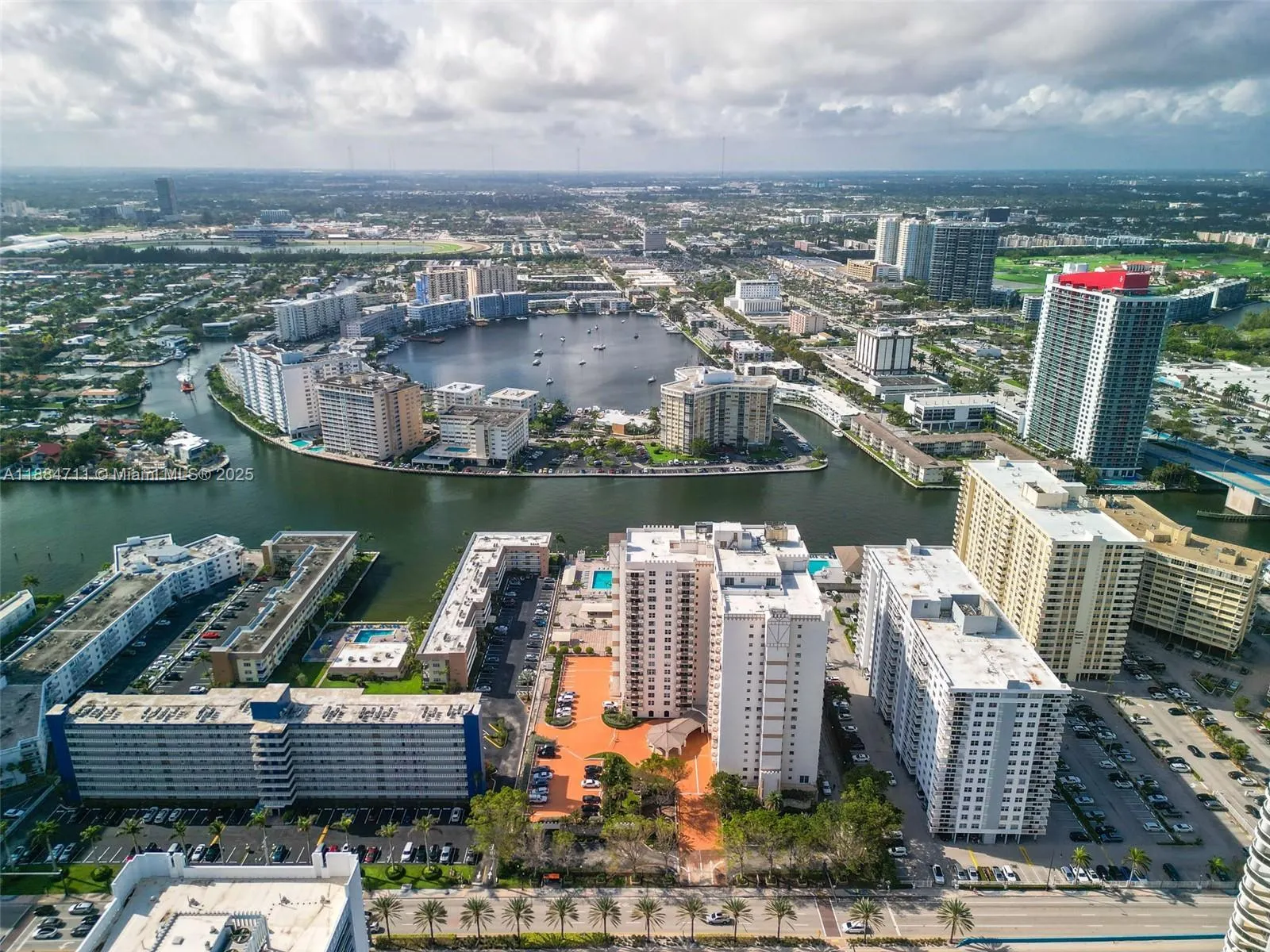 1865 S Ocean Dr, #16B