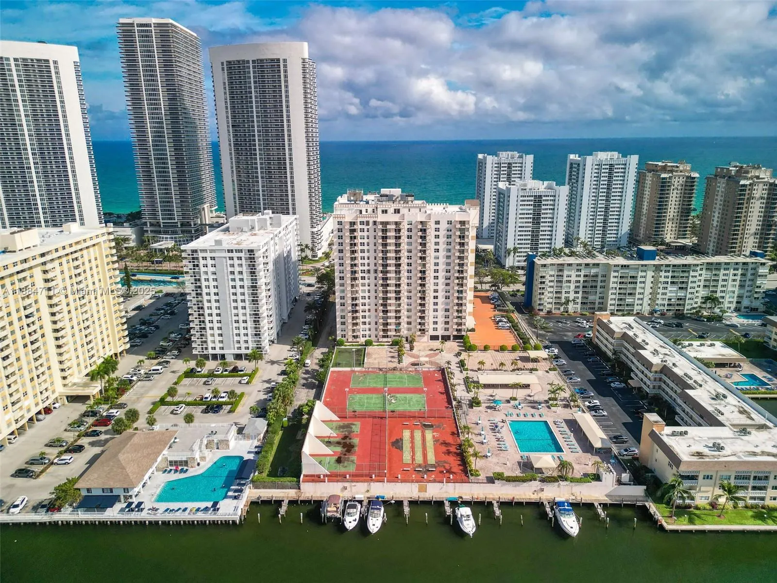 1865 S Ocean Dr, #16B