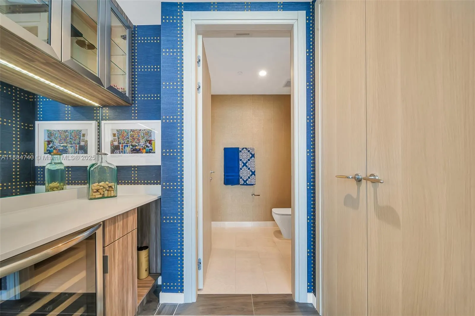 1000 Brickell Plz, #PH5807