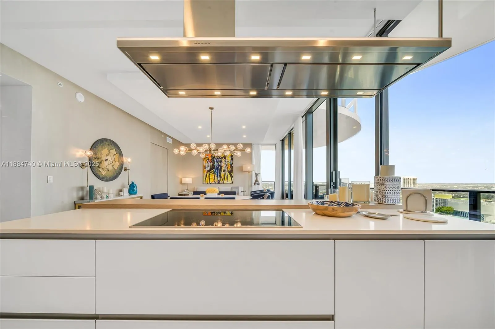 1000 Brickell Plz, #PH5807