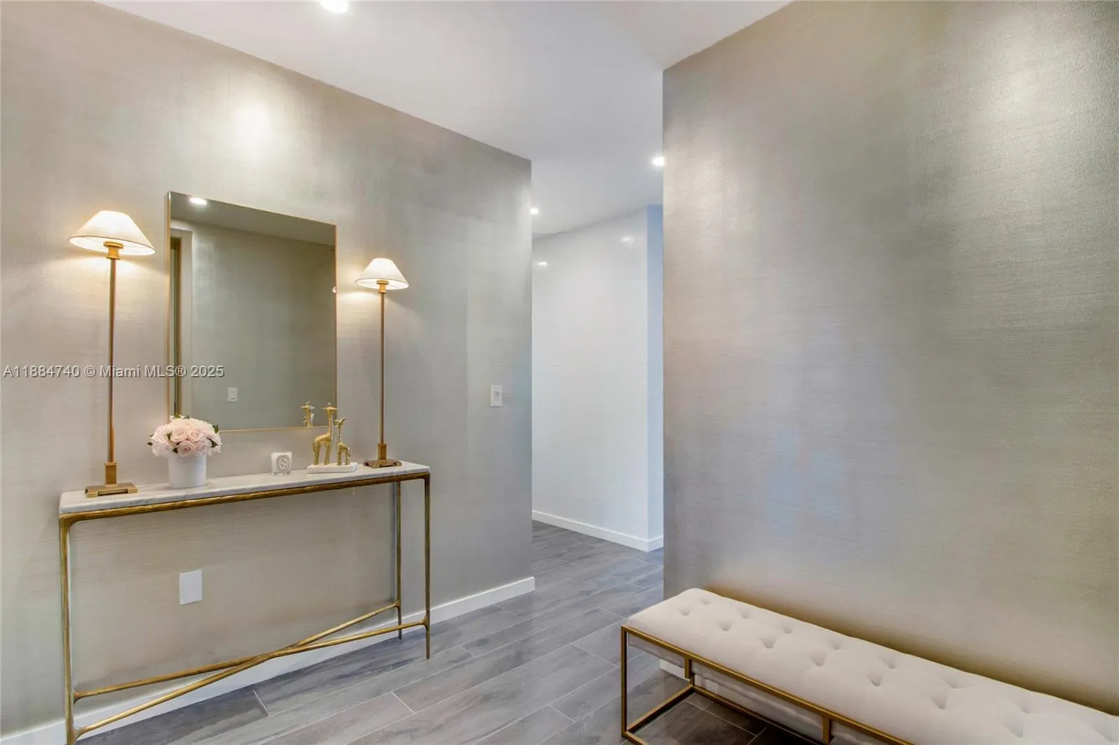 1000 Brickell Plz, #PH5807