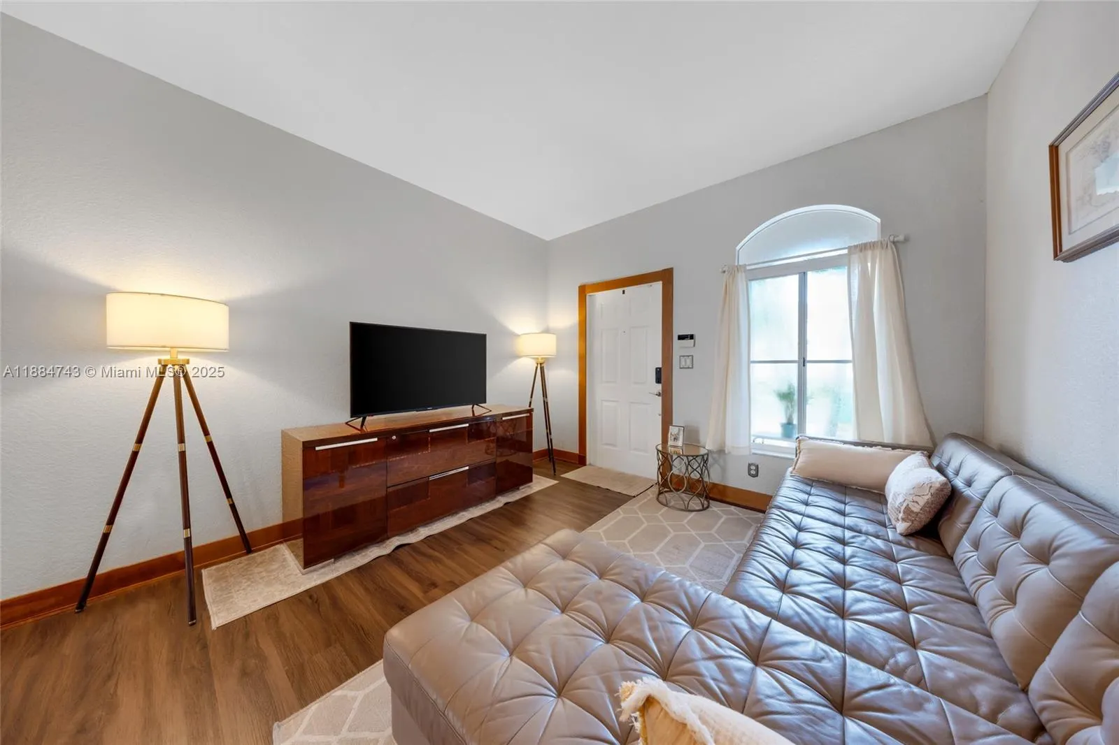 5625 NW 112th Path, #5625