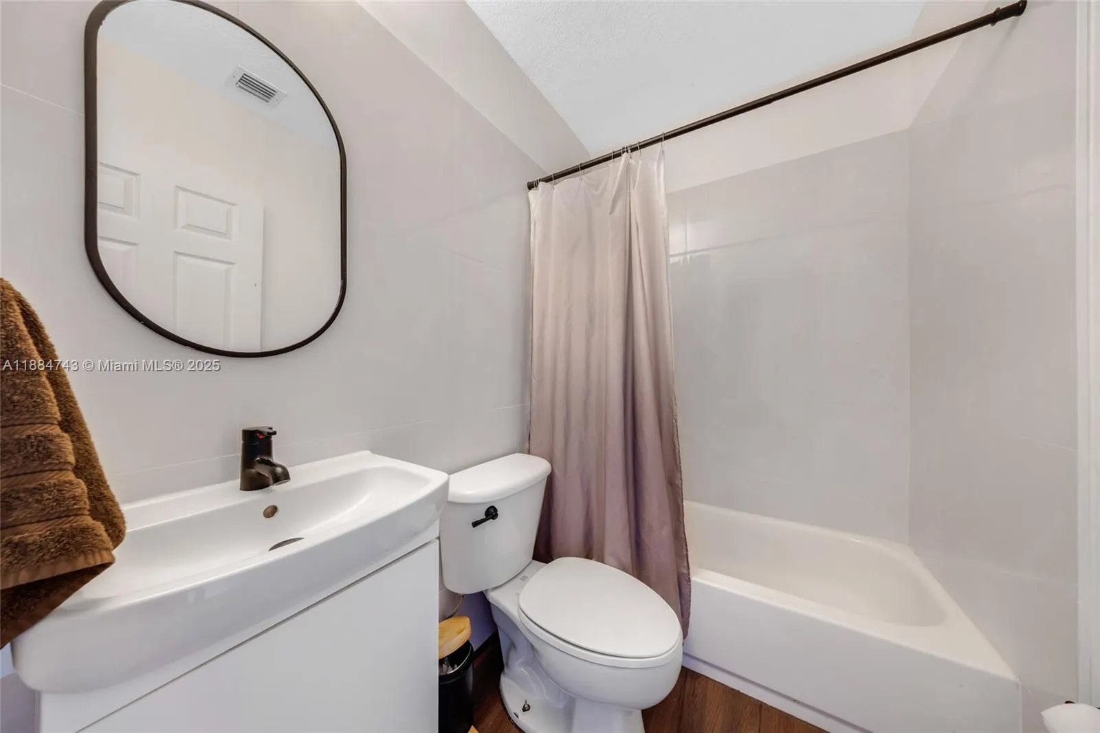 5625 NW 112th Path, #5625