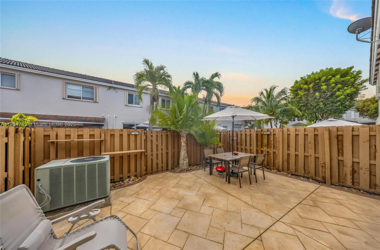 5625 NW 112th Path, #5625