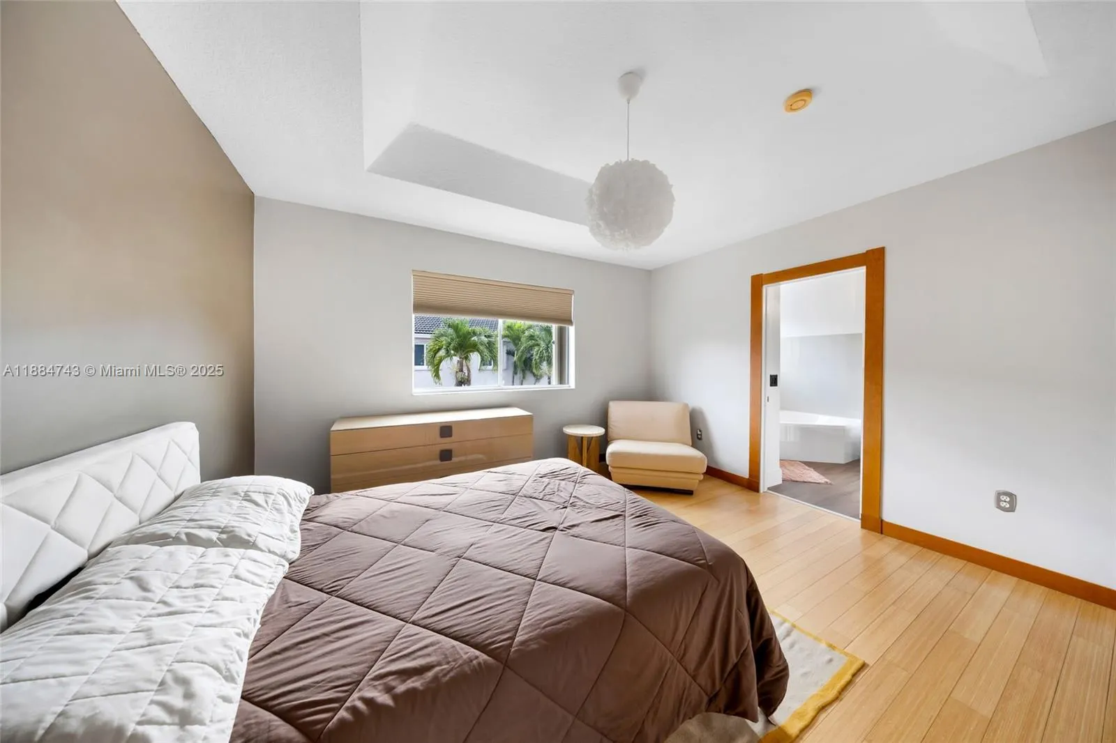5625 NW 112th Path, #5625