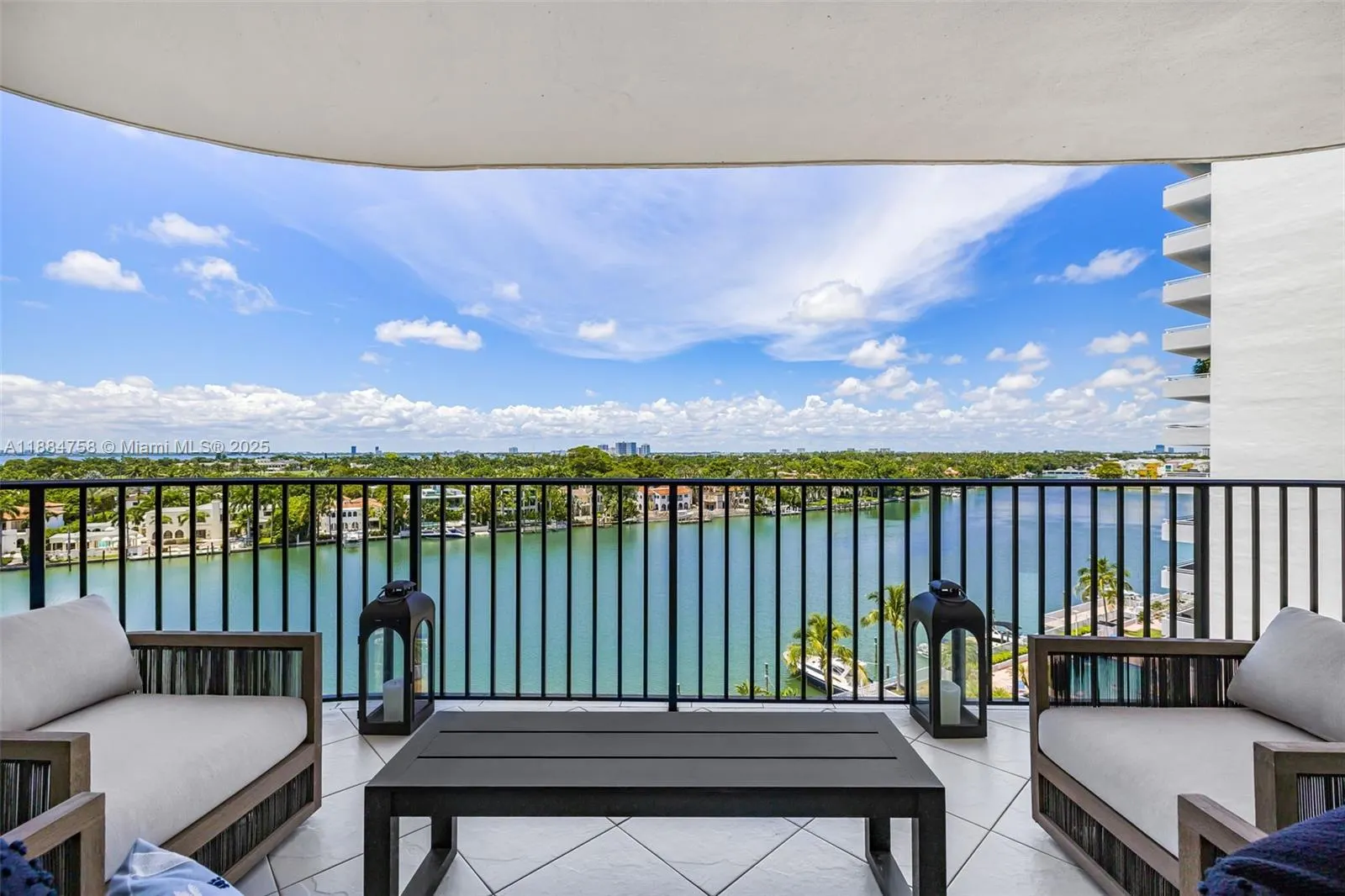 5660 Collins Ave, #8D