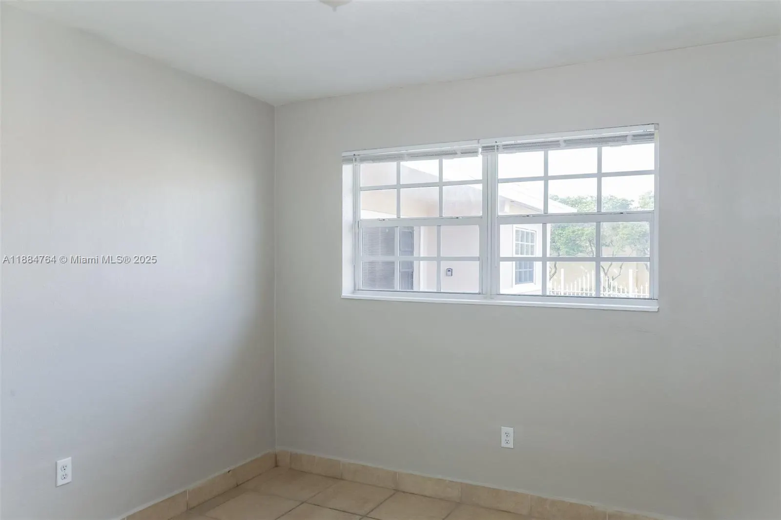 1031 NW 178th Ter