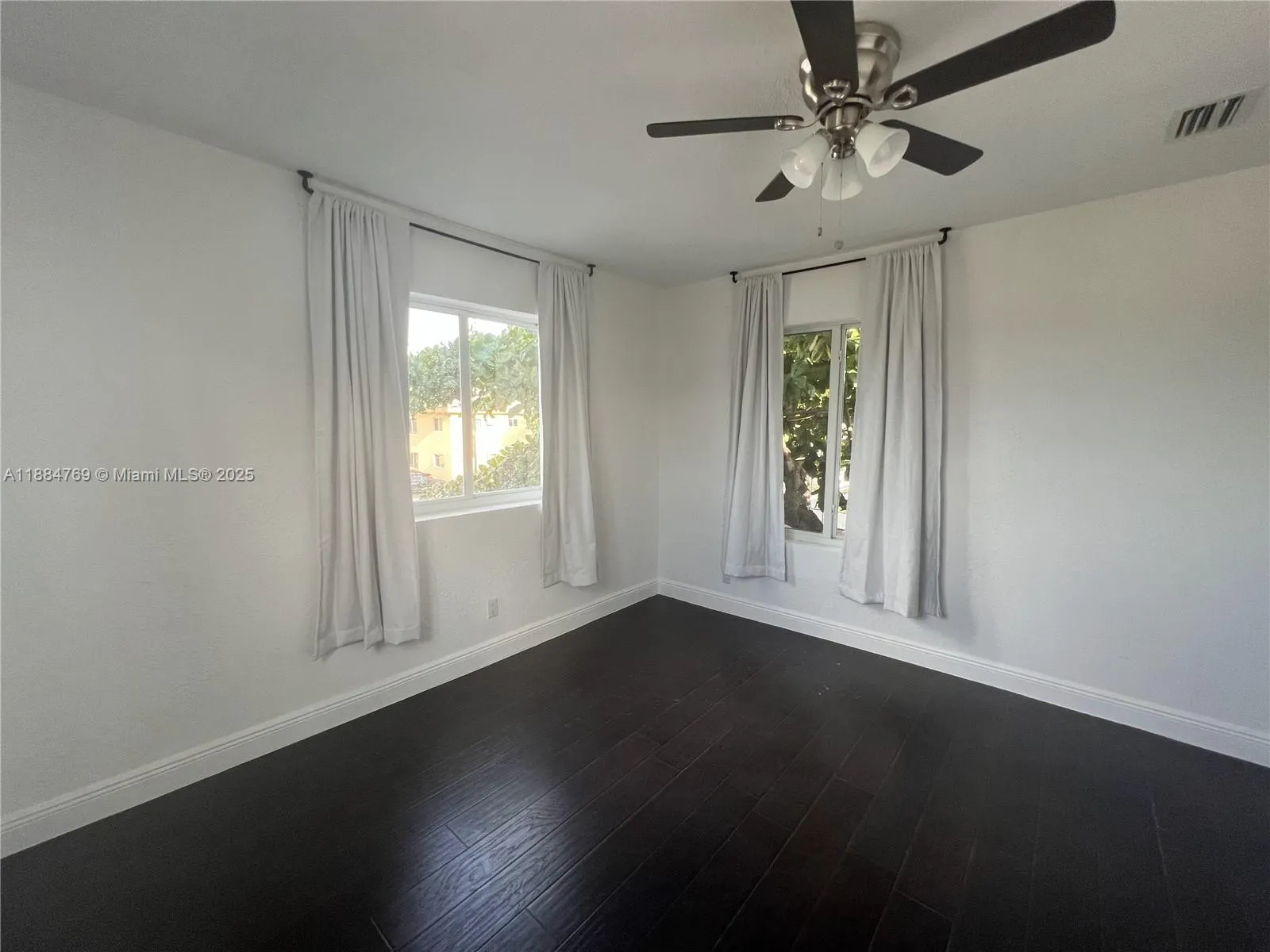 1680 NW 22nd Ct