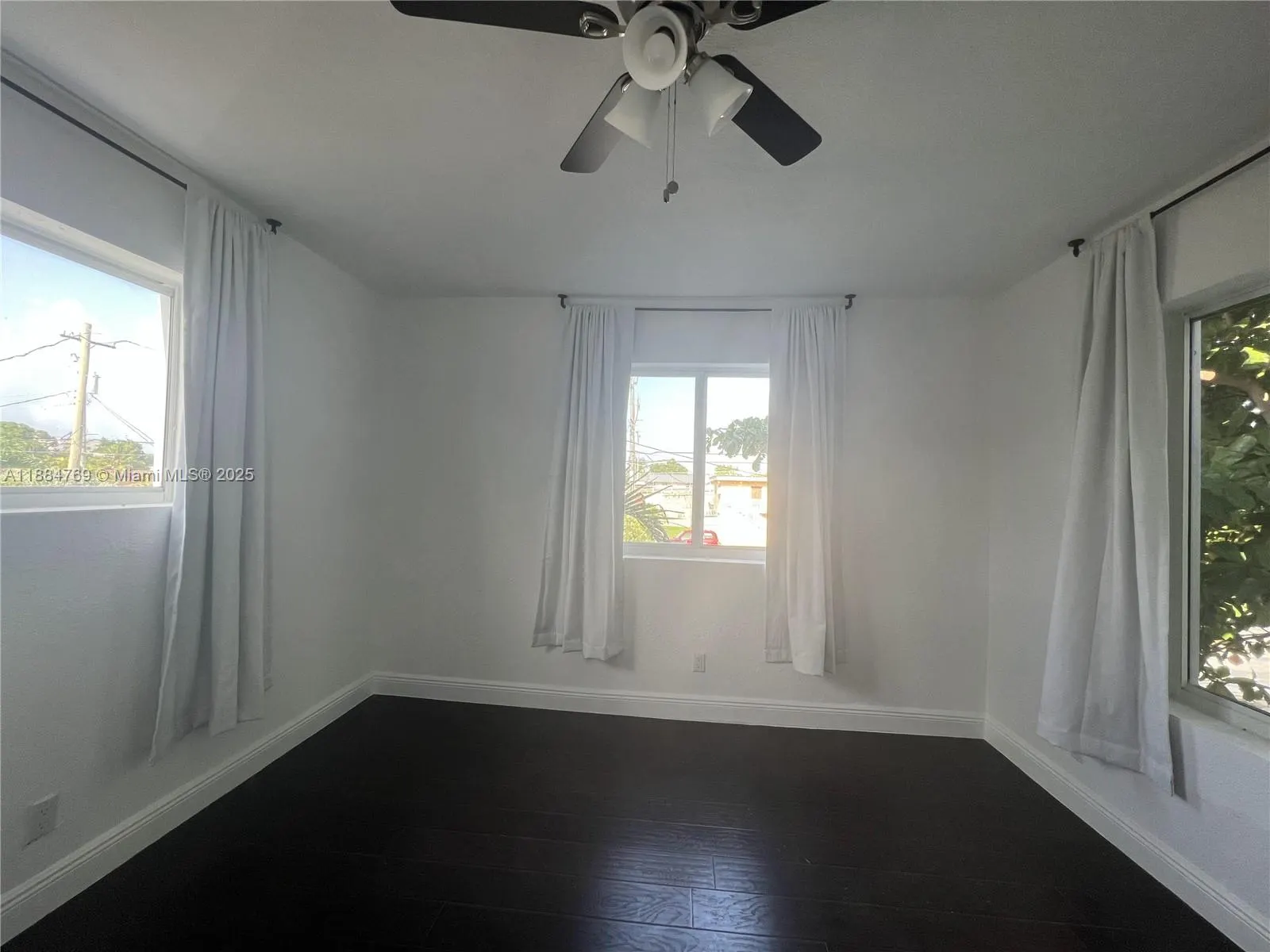 1680 NW 22nd Ct
