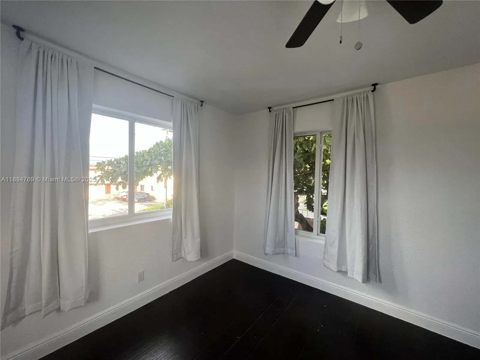 1680 NW 22nd Ct