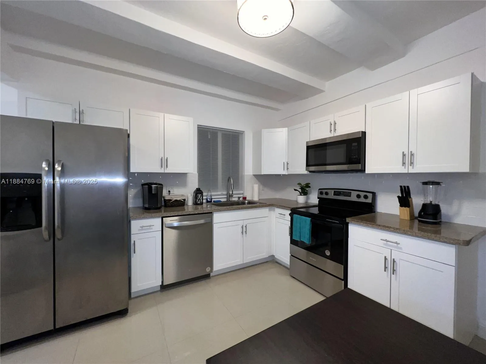 1680 NW 22nd Ct
