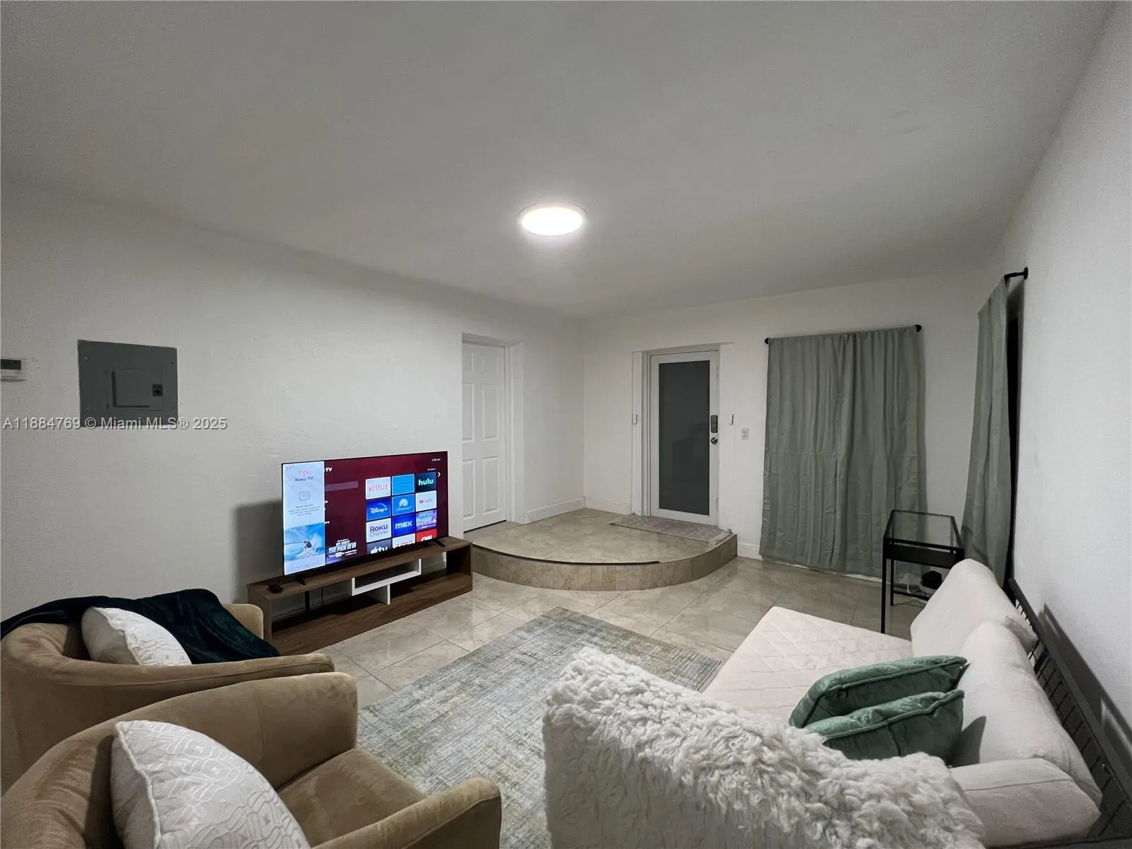 1680 NW 22nd Ct