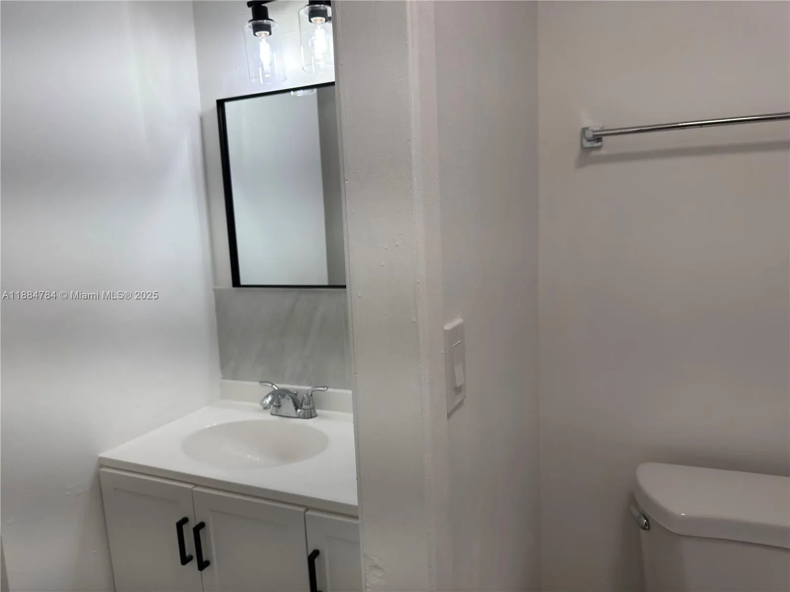 11291 SW 88th St, #202M