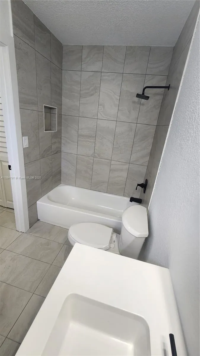 3295 NW 214th St, #3295