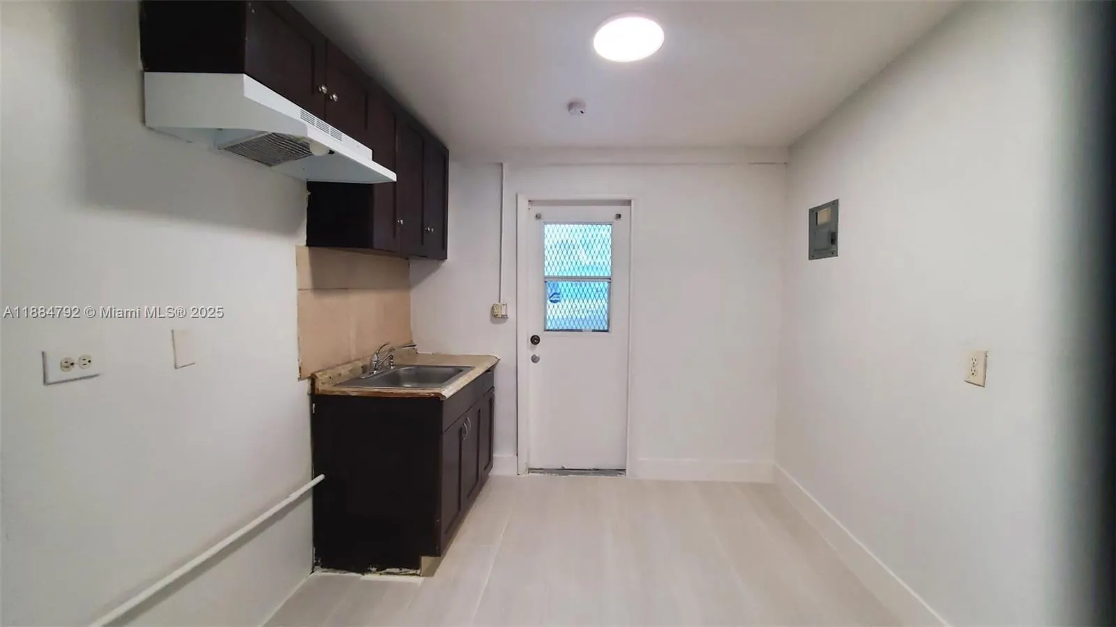 841 NW 12th Ave, #1