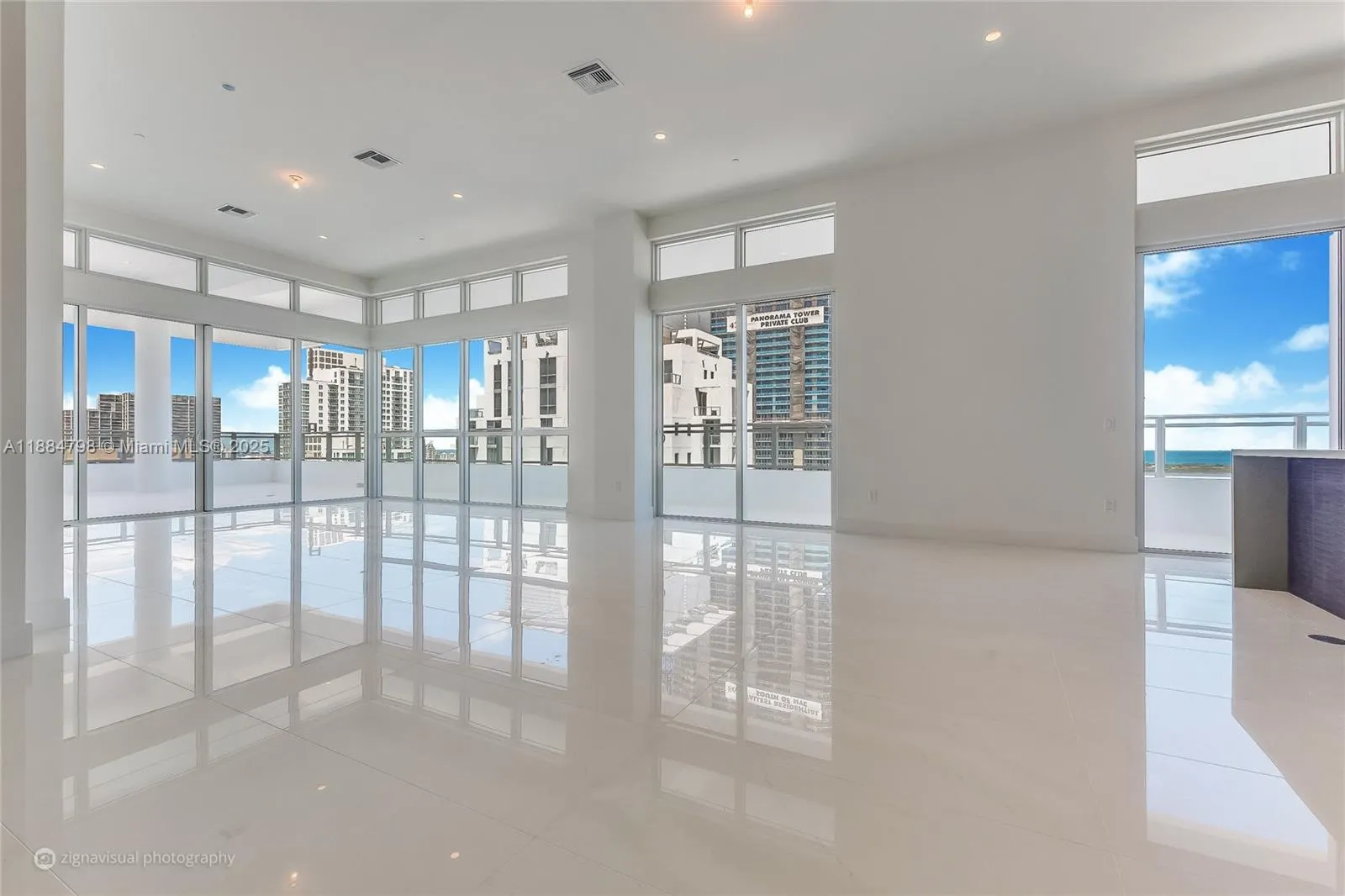 1080 Brickell Ave, #4402