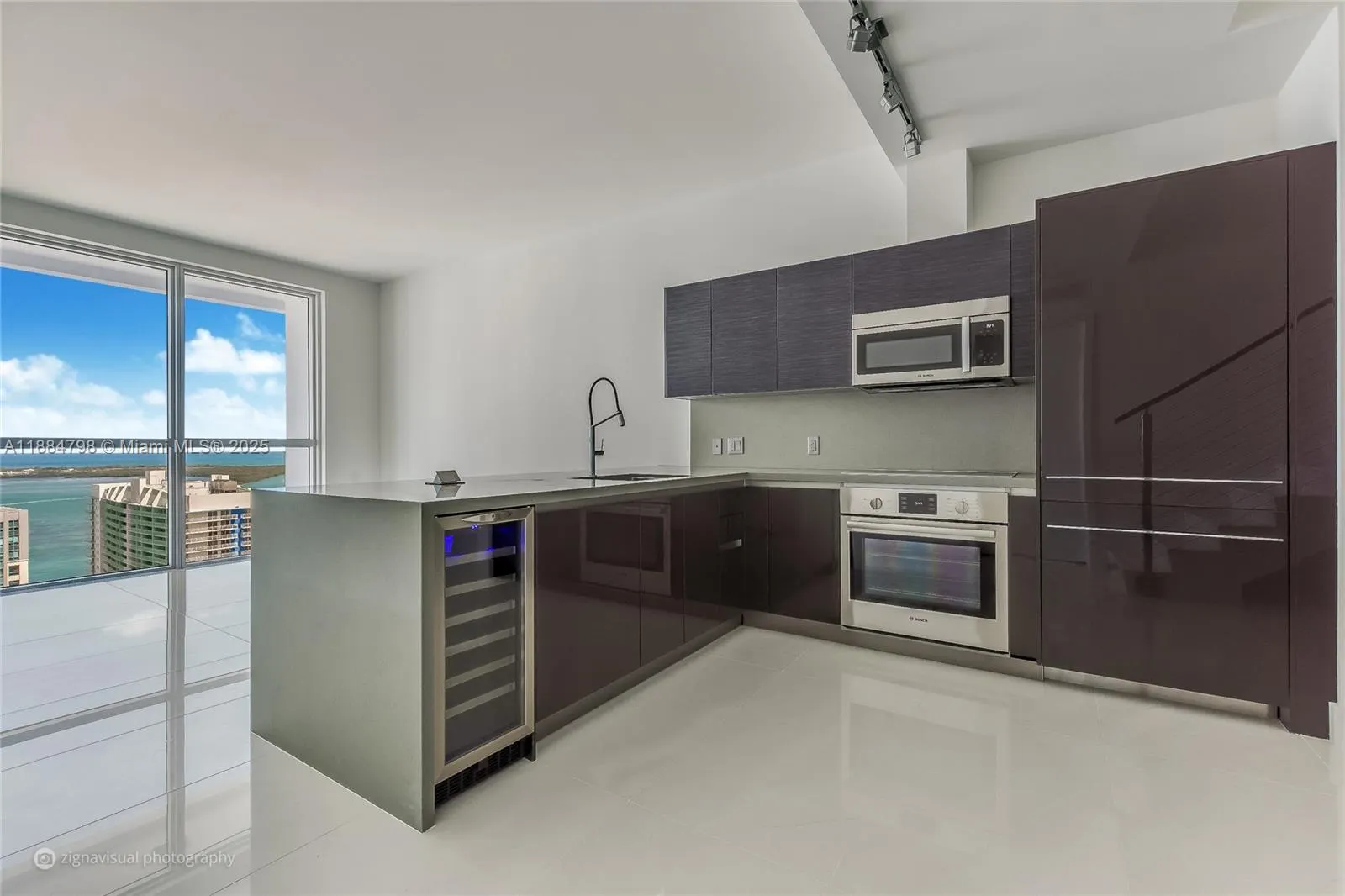 1080 Brickell Ave, #4402
