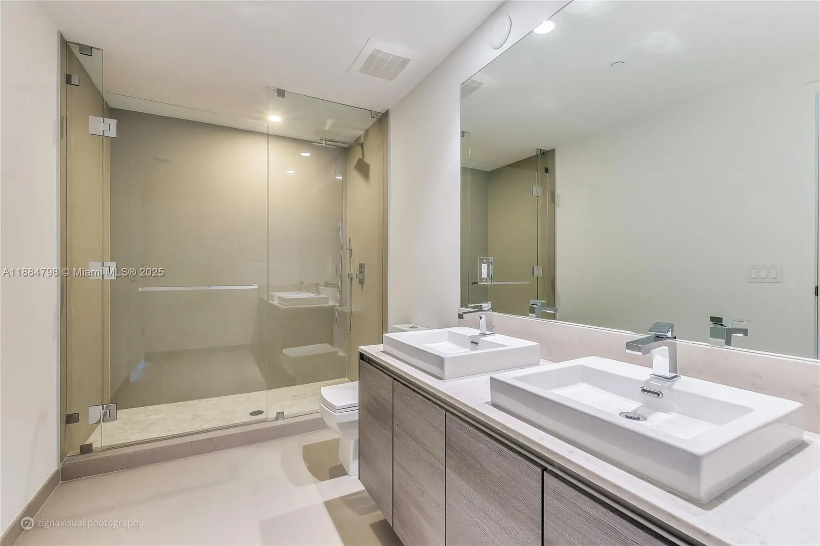 1080 Brickell Ave, #4402