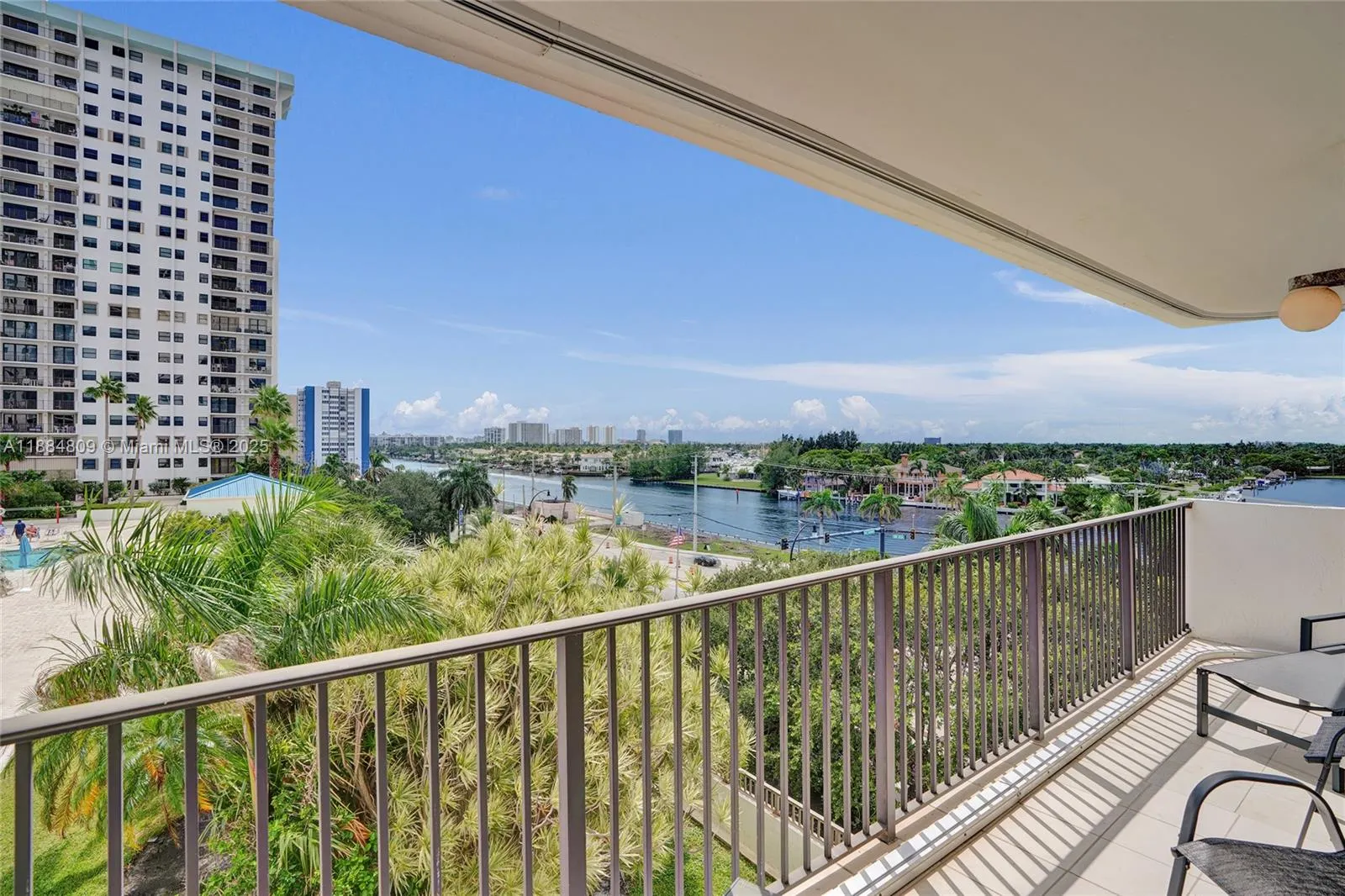 1201 S Ocean Dr, #611N