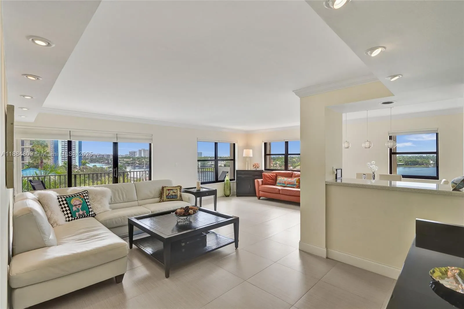 1201 S Ocean Dr, #611N