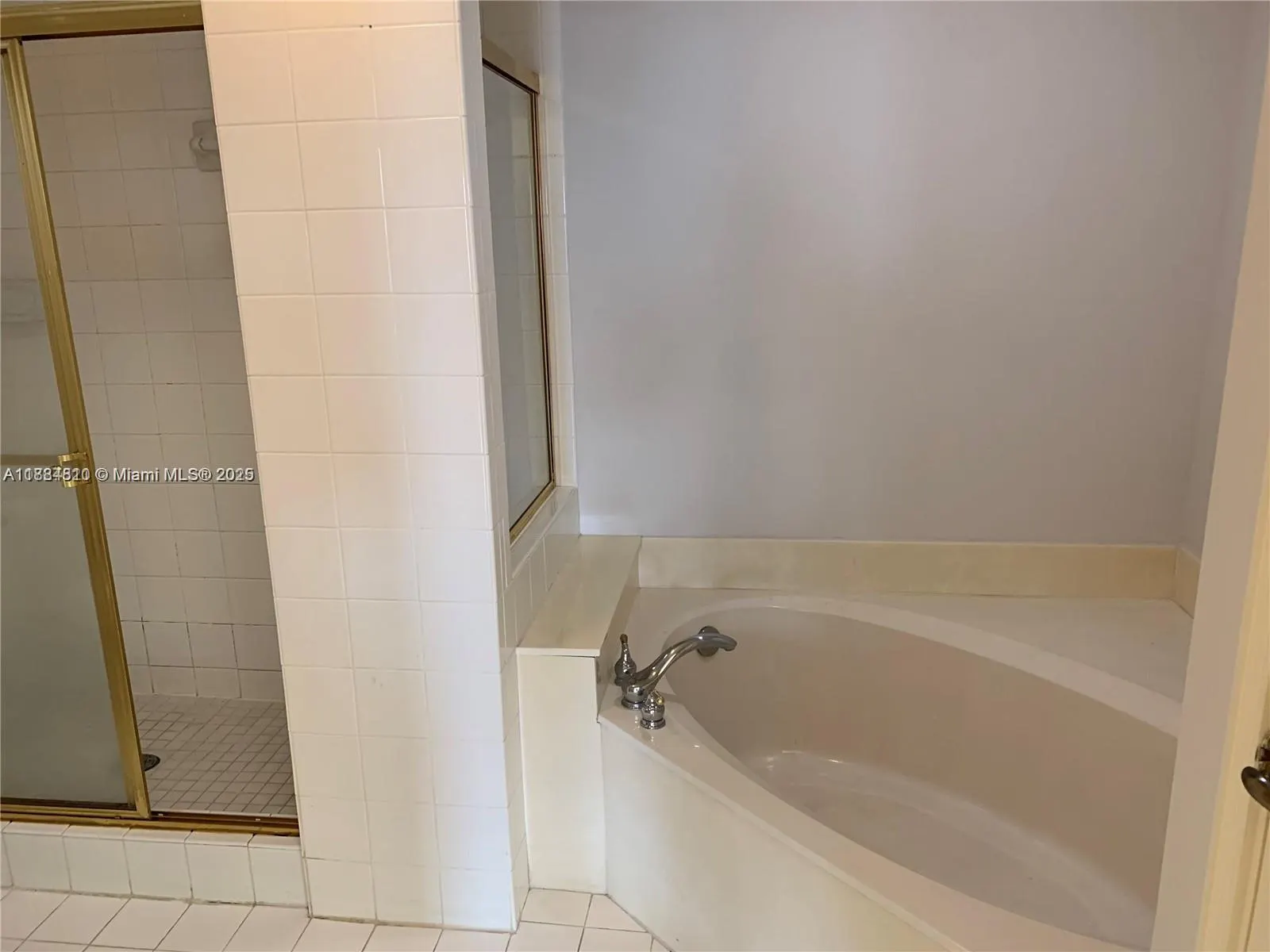 10730 NW 66th St, #203
