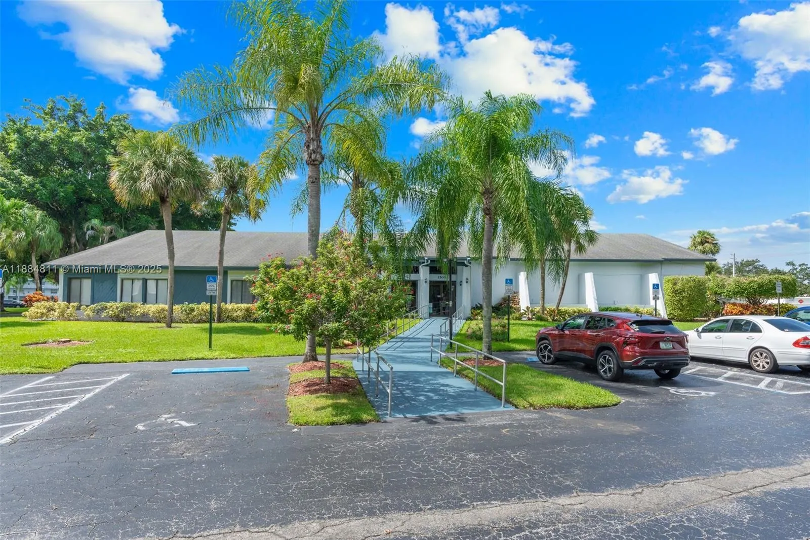 1460 NW 80th Ave, #207