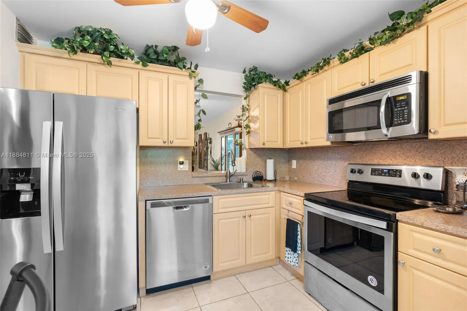 1460 NW 80th Ave, #207
