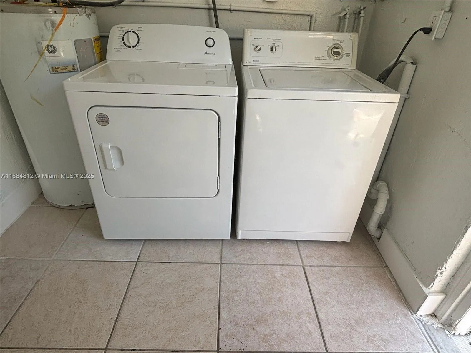 3440 NW 4th St, #0