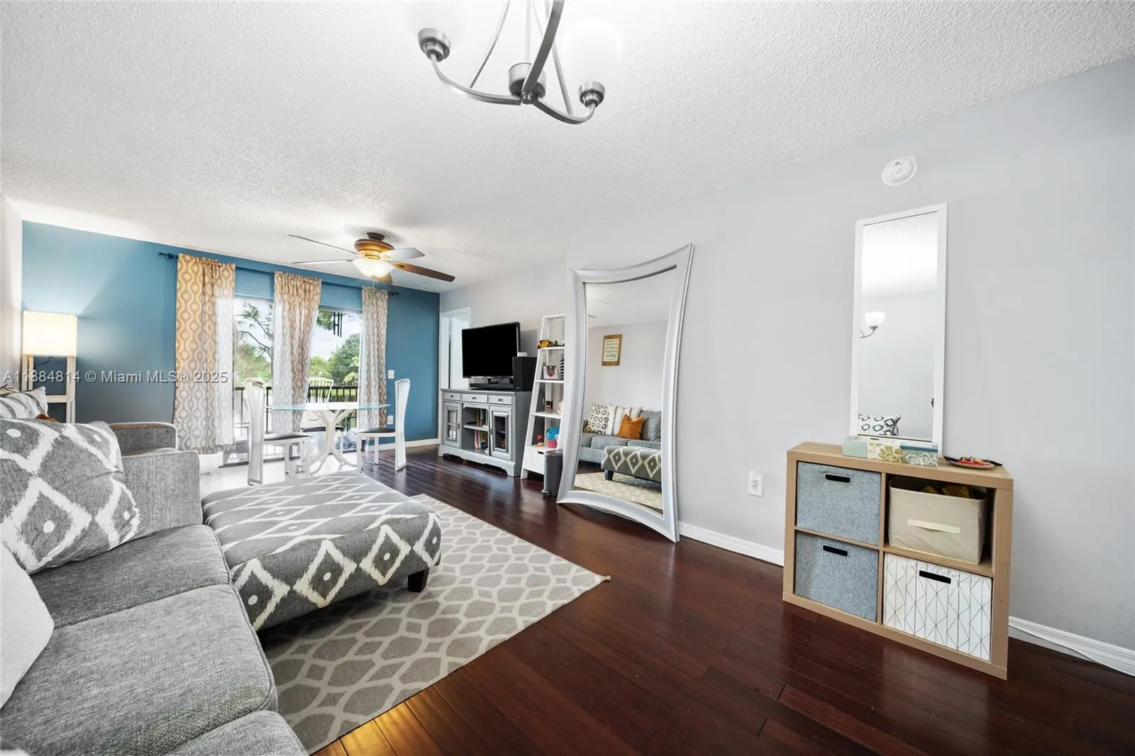 9258 NW 1st St, #206