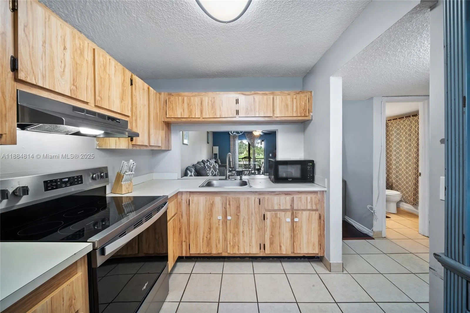 9258 NW 1st St, #206