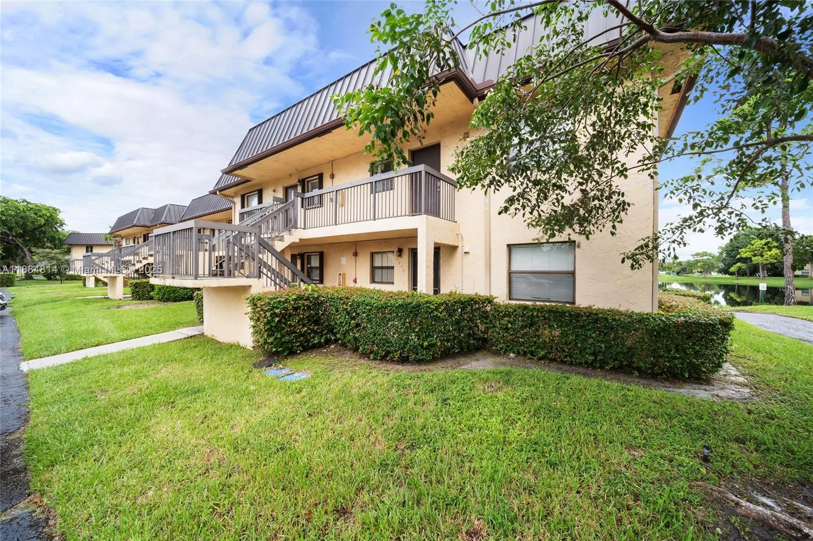 9258 NW 1st St, #206