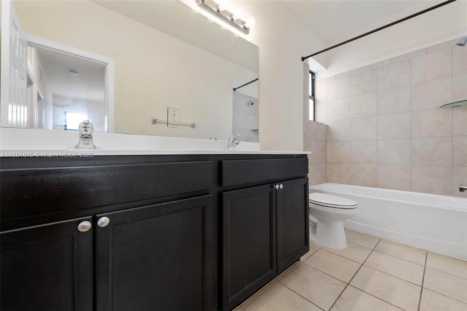 158 NE 23rd Ter