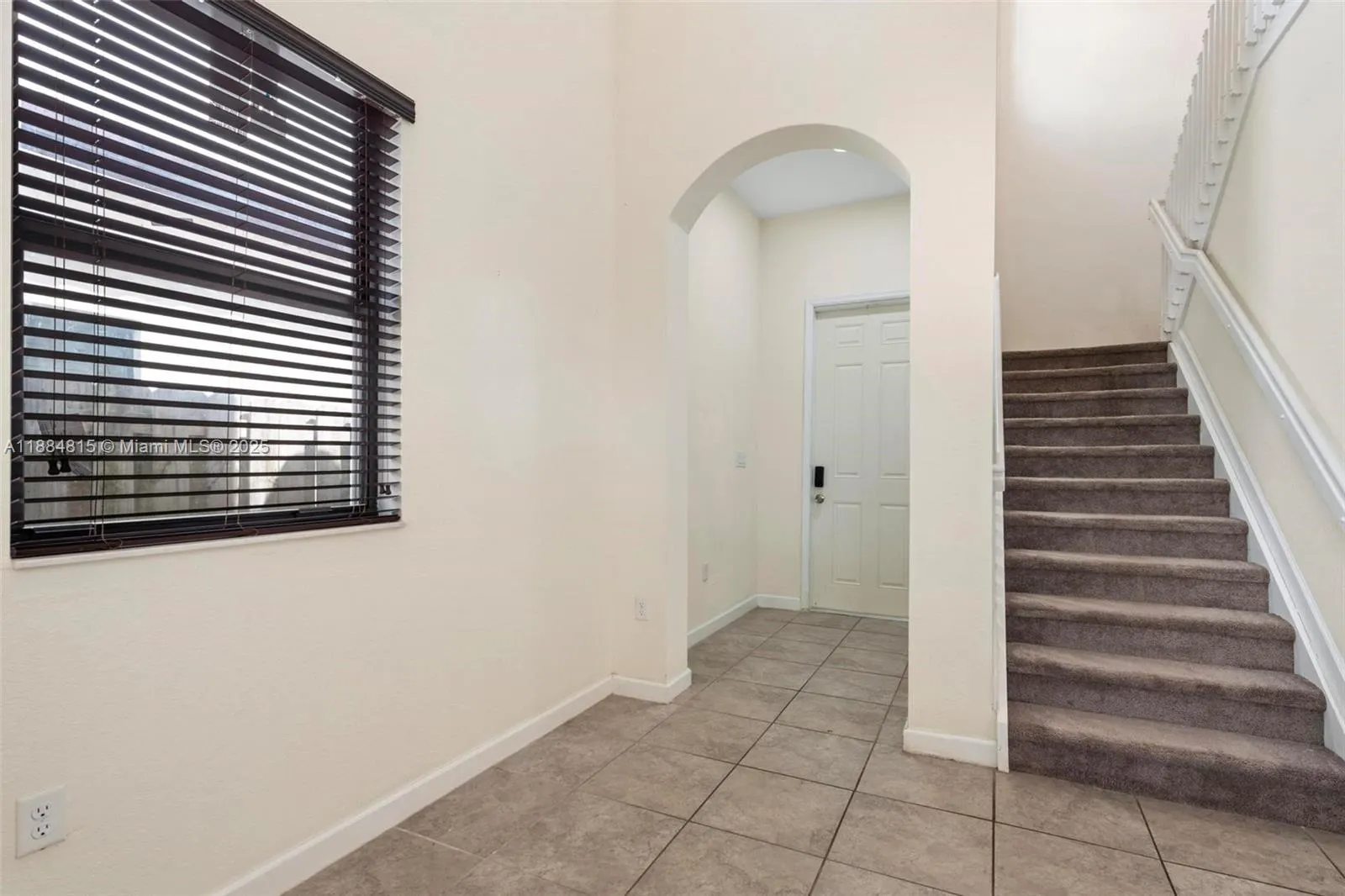 158 NE 23rd Ter