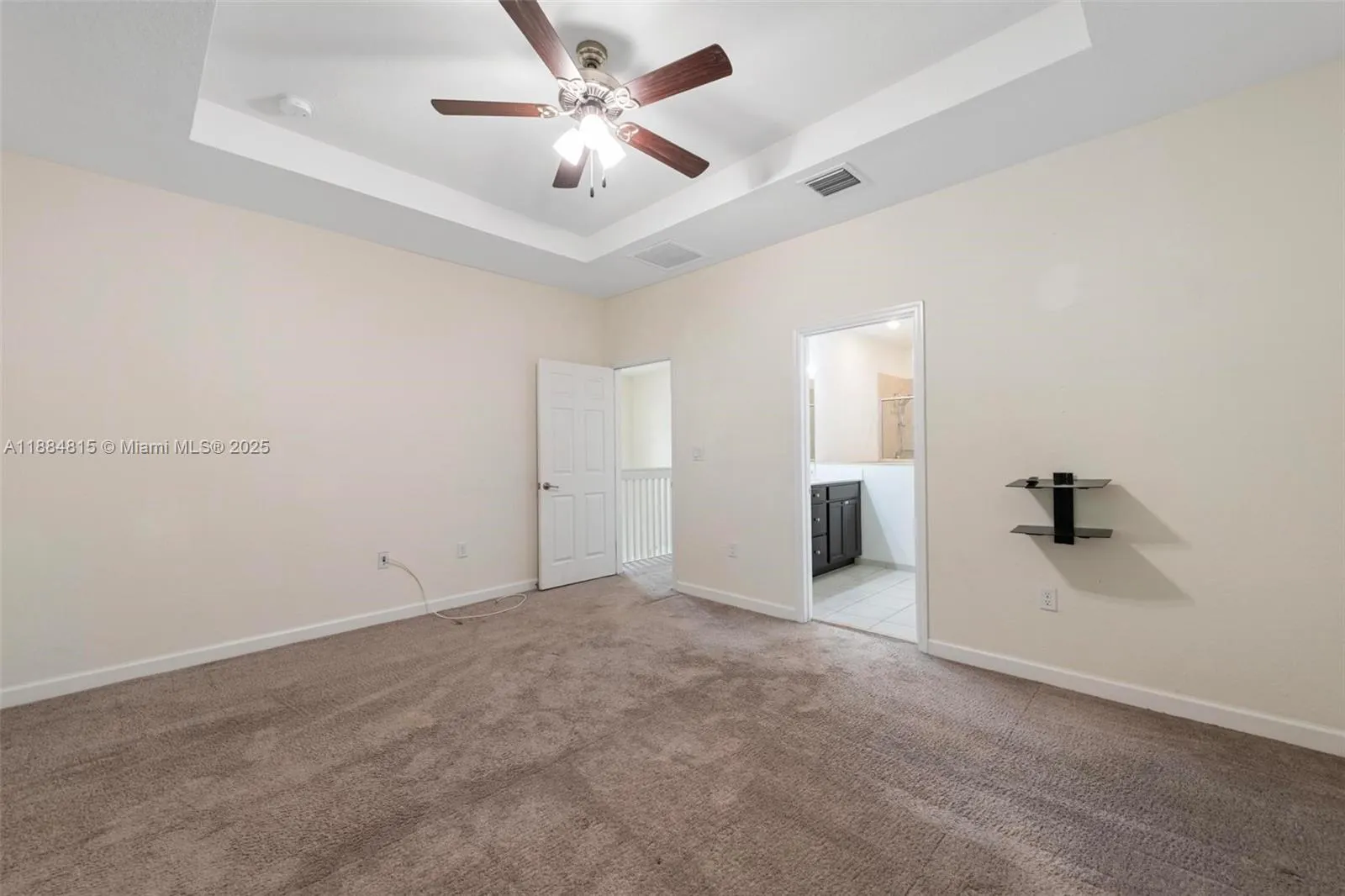 158 NE 23rd Ter