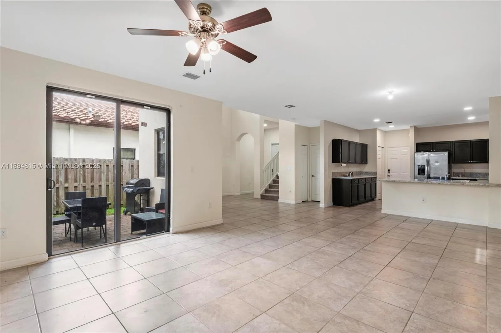 158 NE 23rd Ter