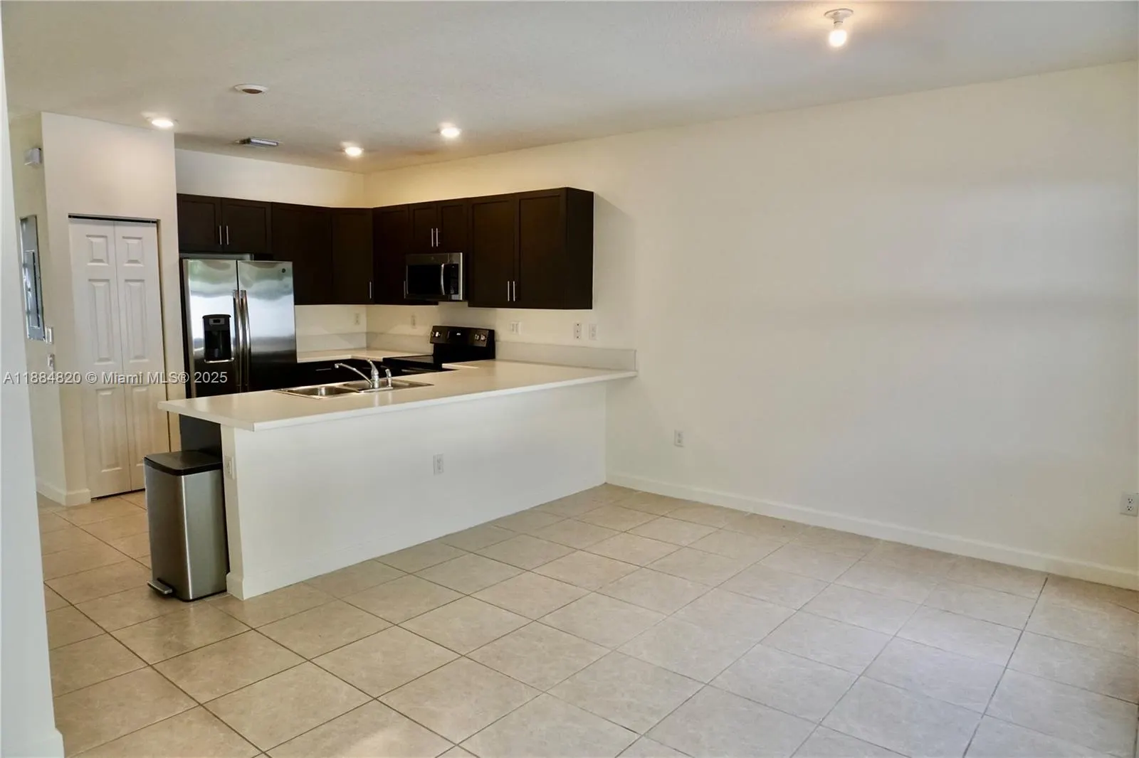 10606 W 33rd Ct, #10606