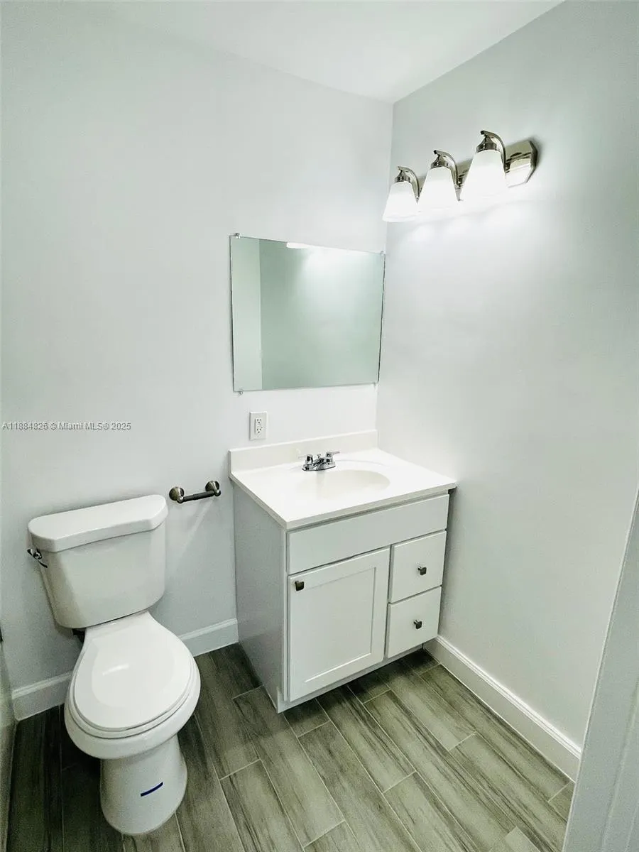 2770 NW 58th Ter, #.