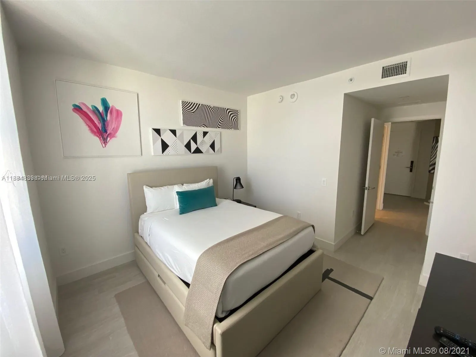 4010 S Ocean Dr, #R401