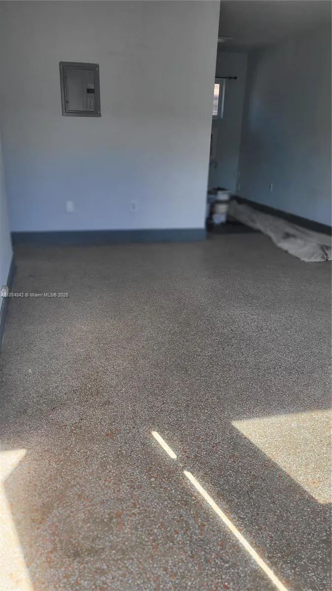 1211 W 2nd Ave, #4