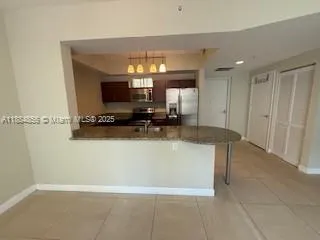7280 SW 89th St, #D406