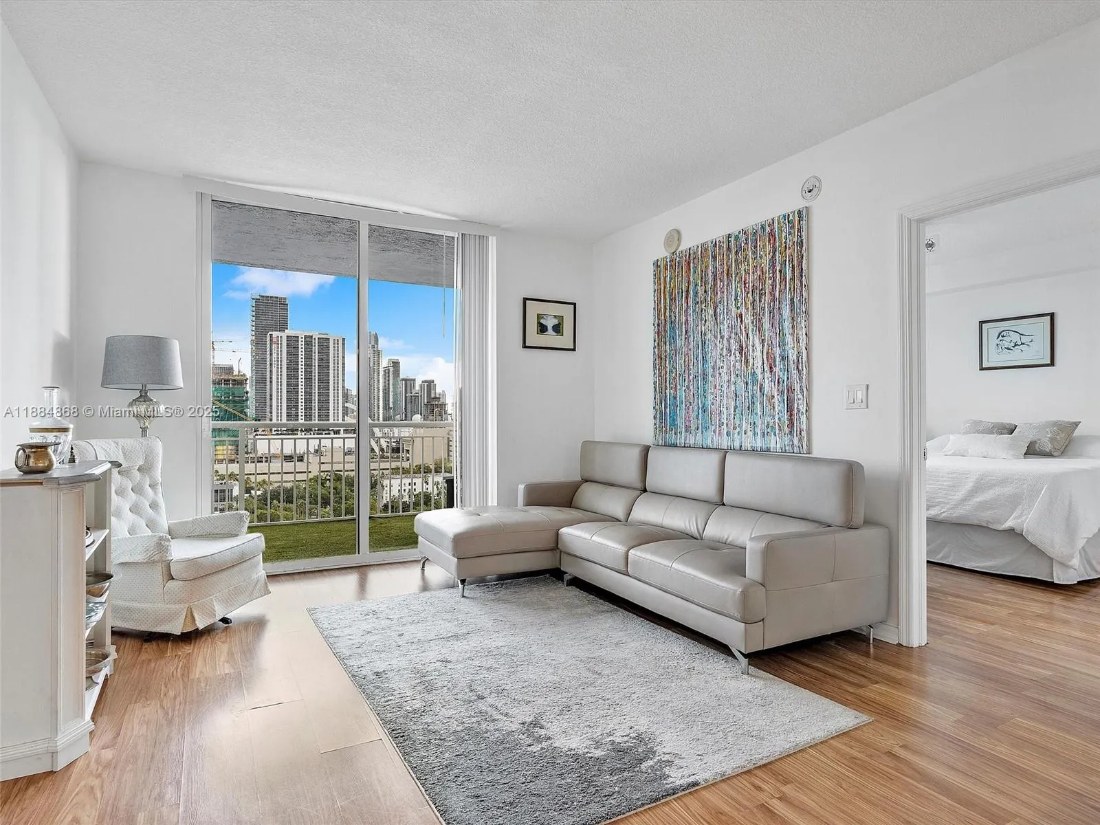 275 NE 18th St, #1705
