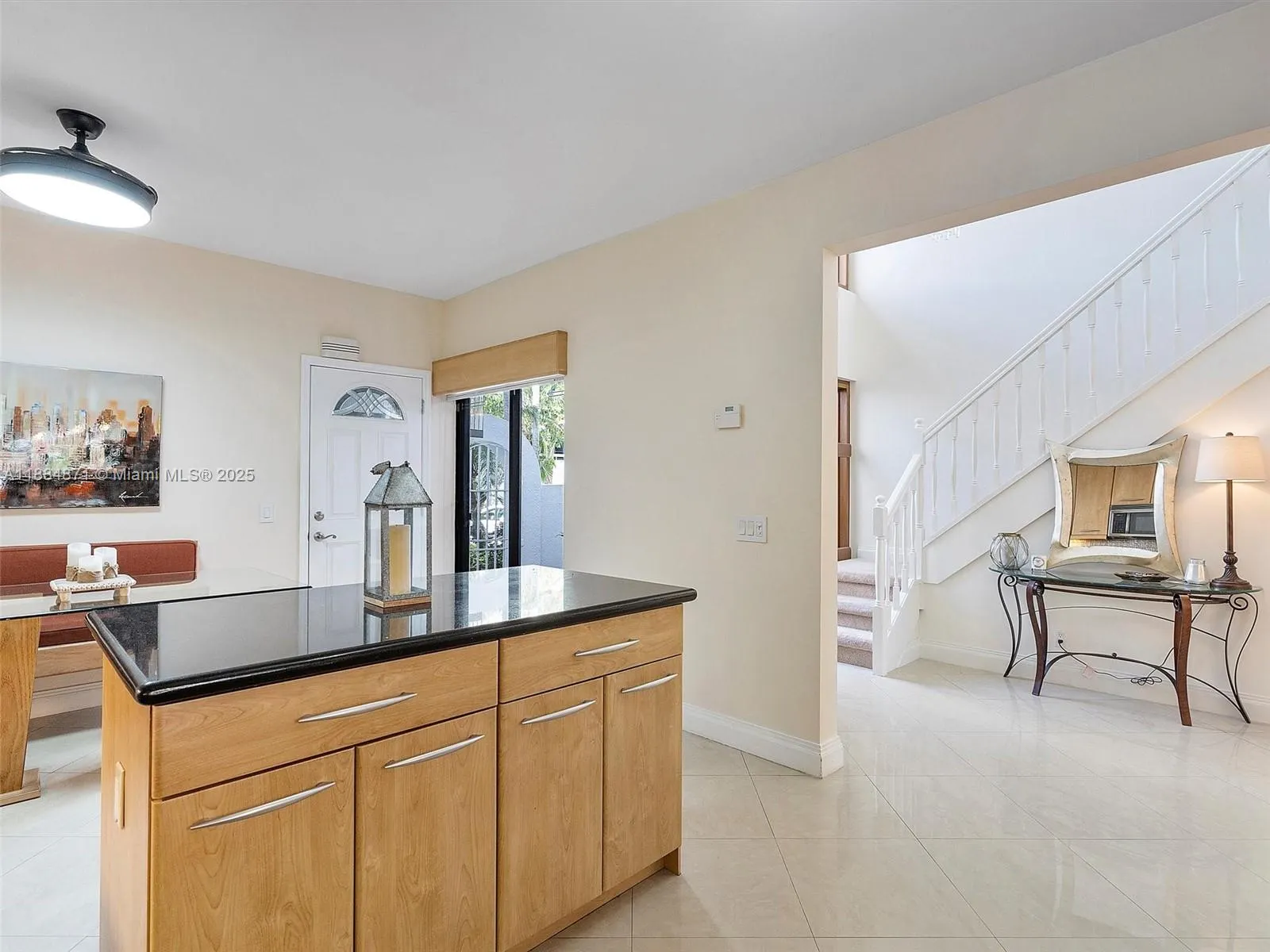3620 Yacht Club Dr, #503