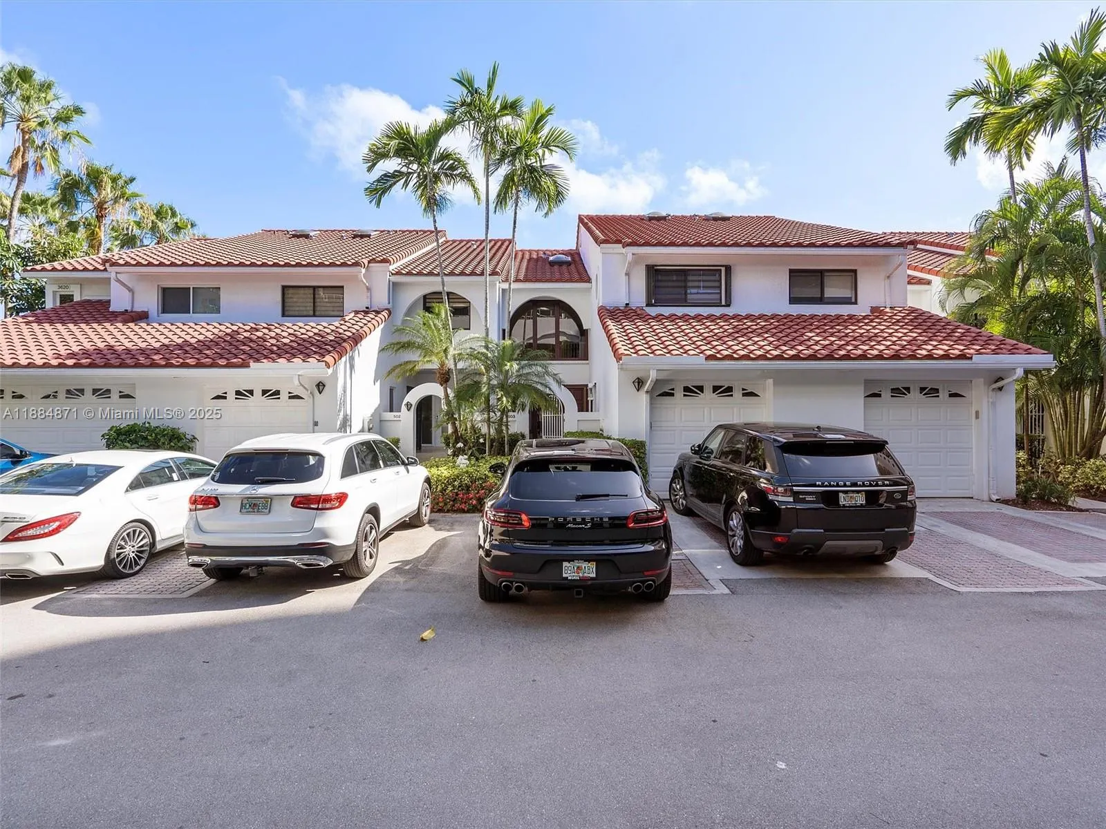 3620 Yacht Club Dr, #503